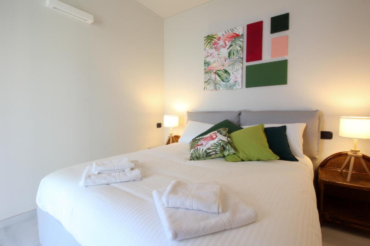 Parrots & Palms Apartamento Bordighera Exterior foto